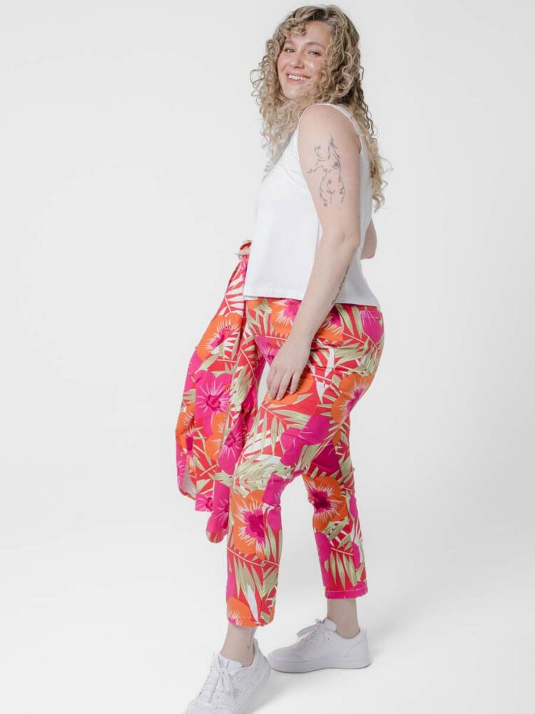 Pantalón Torla clásico - Estampado fucsia / PREVENTA